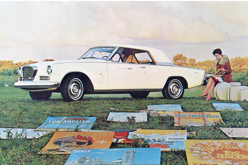 Picture postcard advertisement of Studebaker's 1963 Gran Turismo Hawk