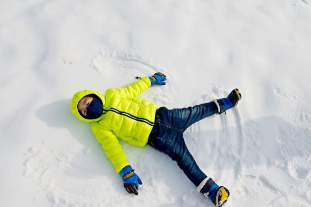 5 Affordable & Stylish Snow Pants That Kids Will Actually Love Wearing
