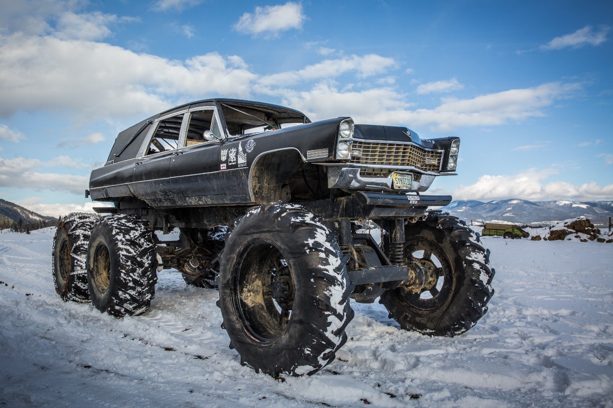 Bigfoot 4x4 Original на гусеницах