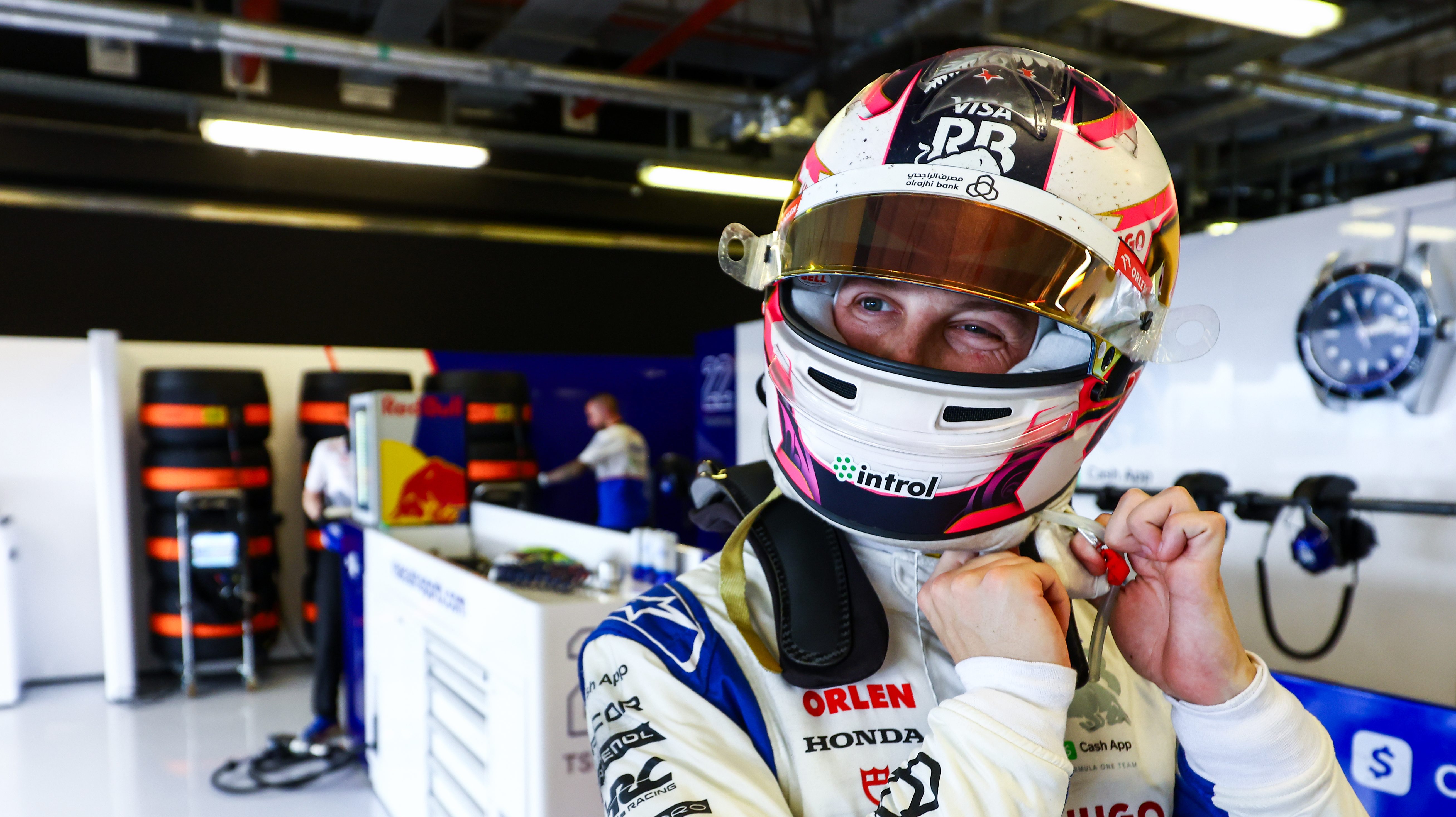 Red Driver Oracle Red Bull Racing adds new driver for 2025 - alt_driver