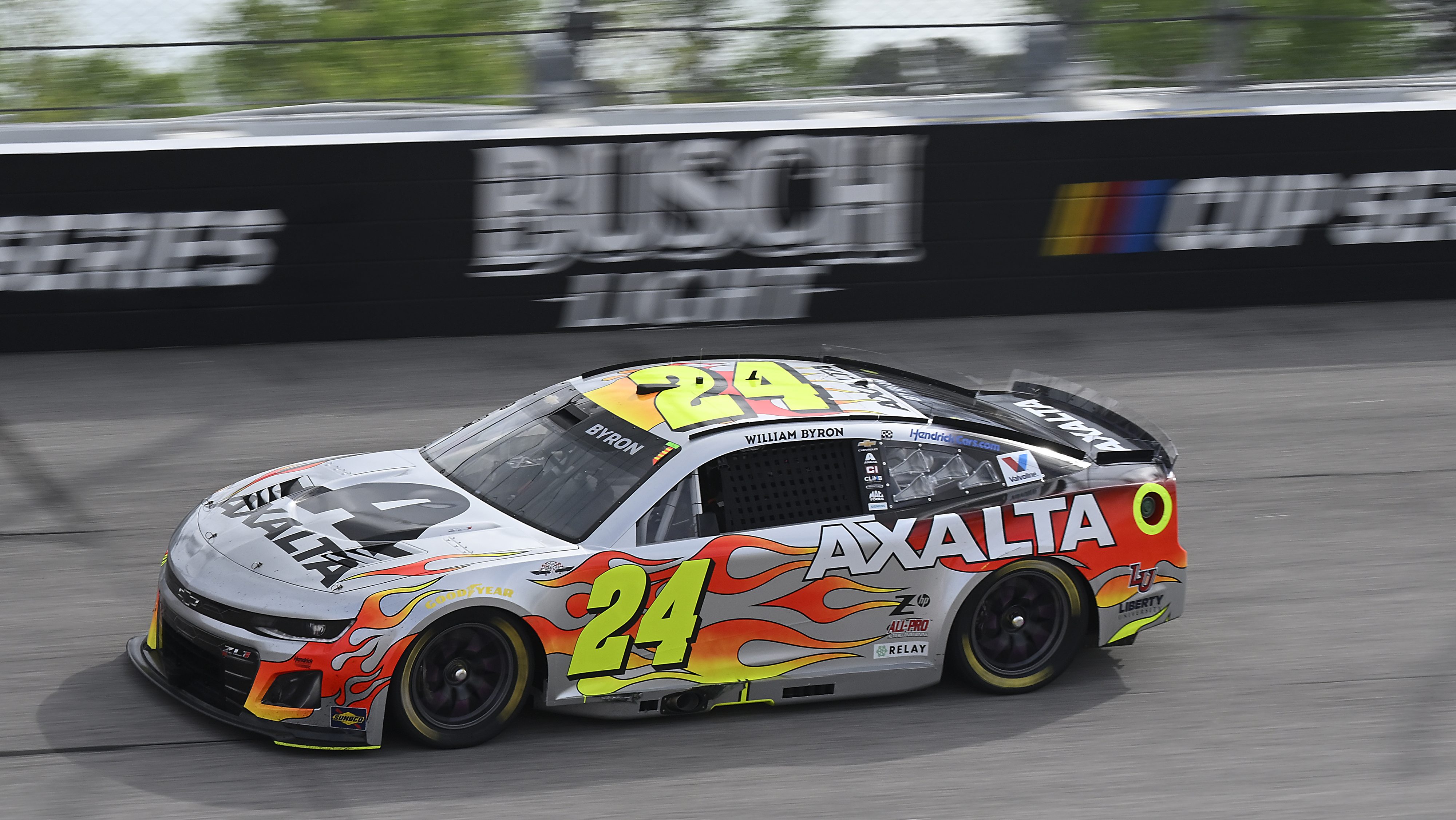 William Byron's quest for a perfect race falls short on pit road - alt